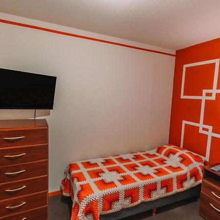 Habitaciones Mary 2 Camas Simples En Casa Compartida Ushuaia Buitenkant foto